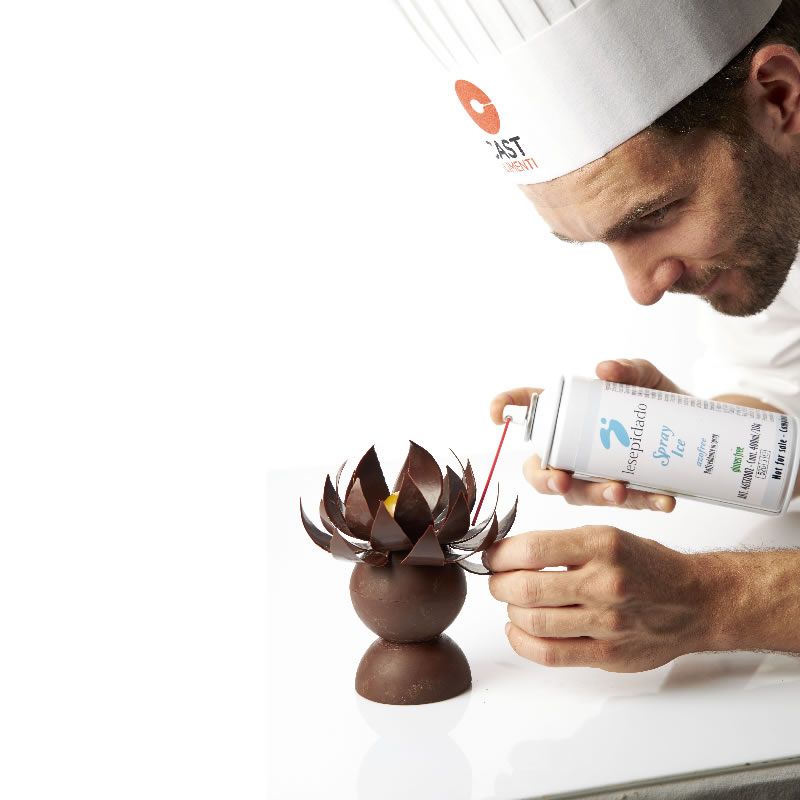 Collaboration with the best international pastry schools and pastry chefs